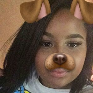 Meet your Posher, Nina